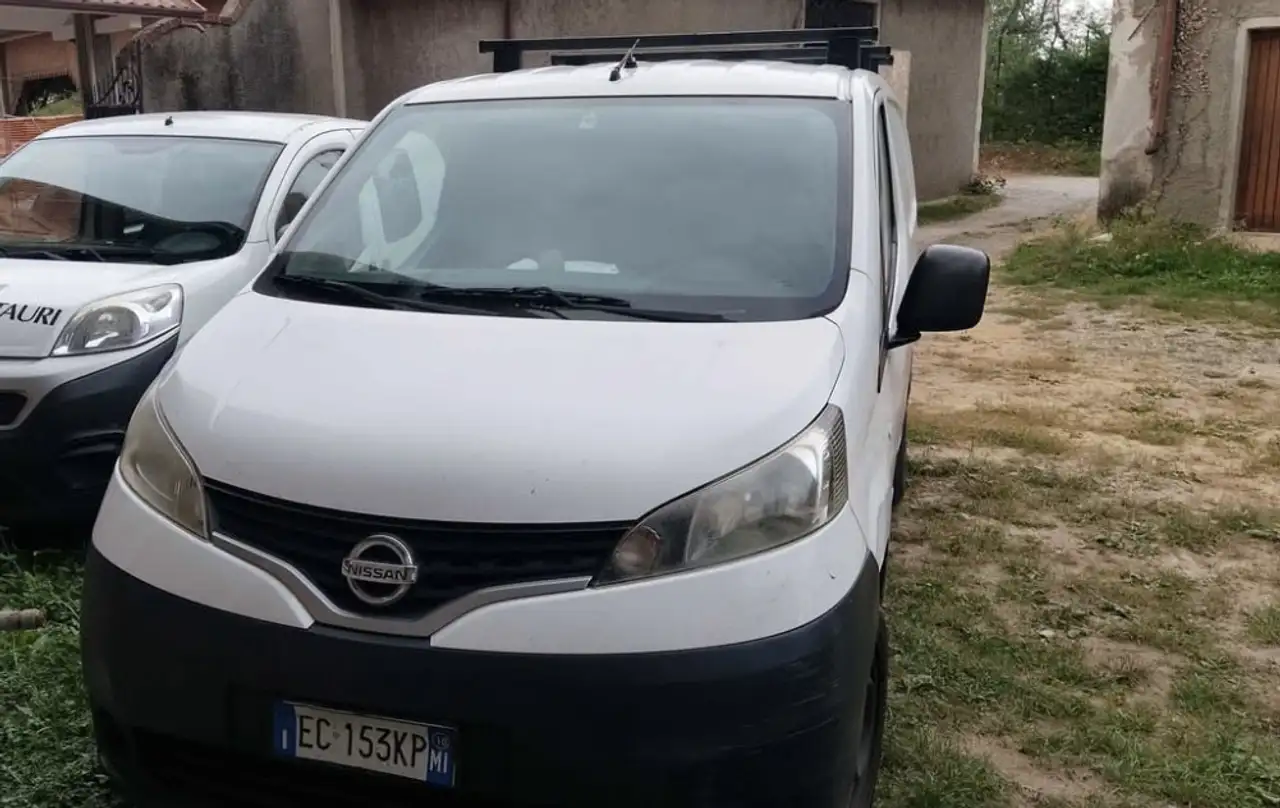 Nissan NV200