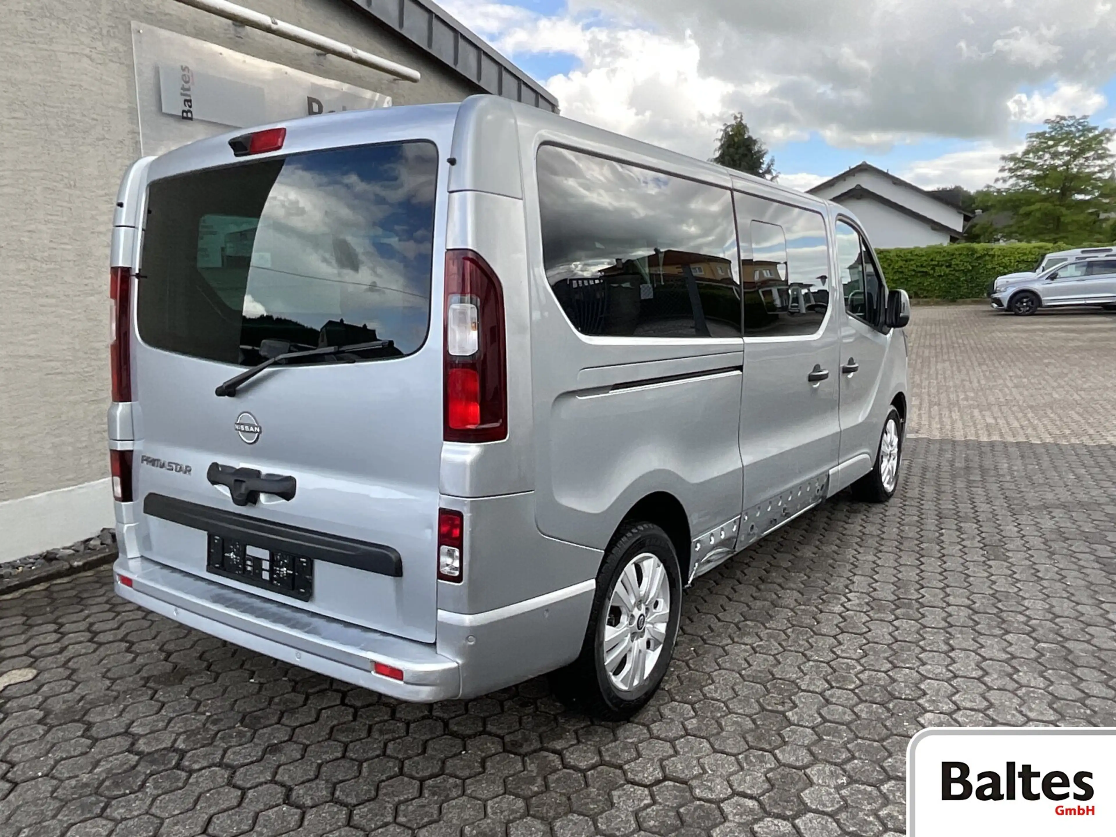Nissan Primastar Primastar Kombi L2H1 Tekna 9Sitze/Navi/i-Key/Kam — photo 6