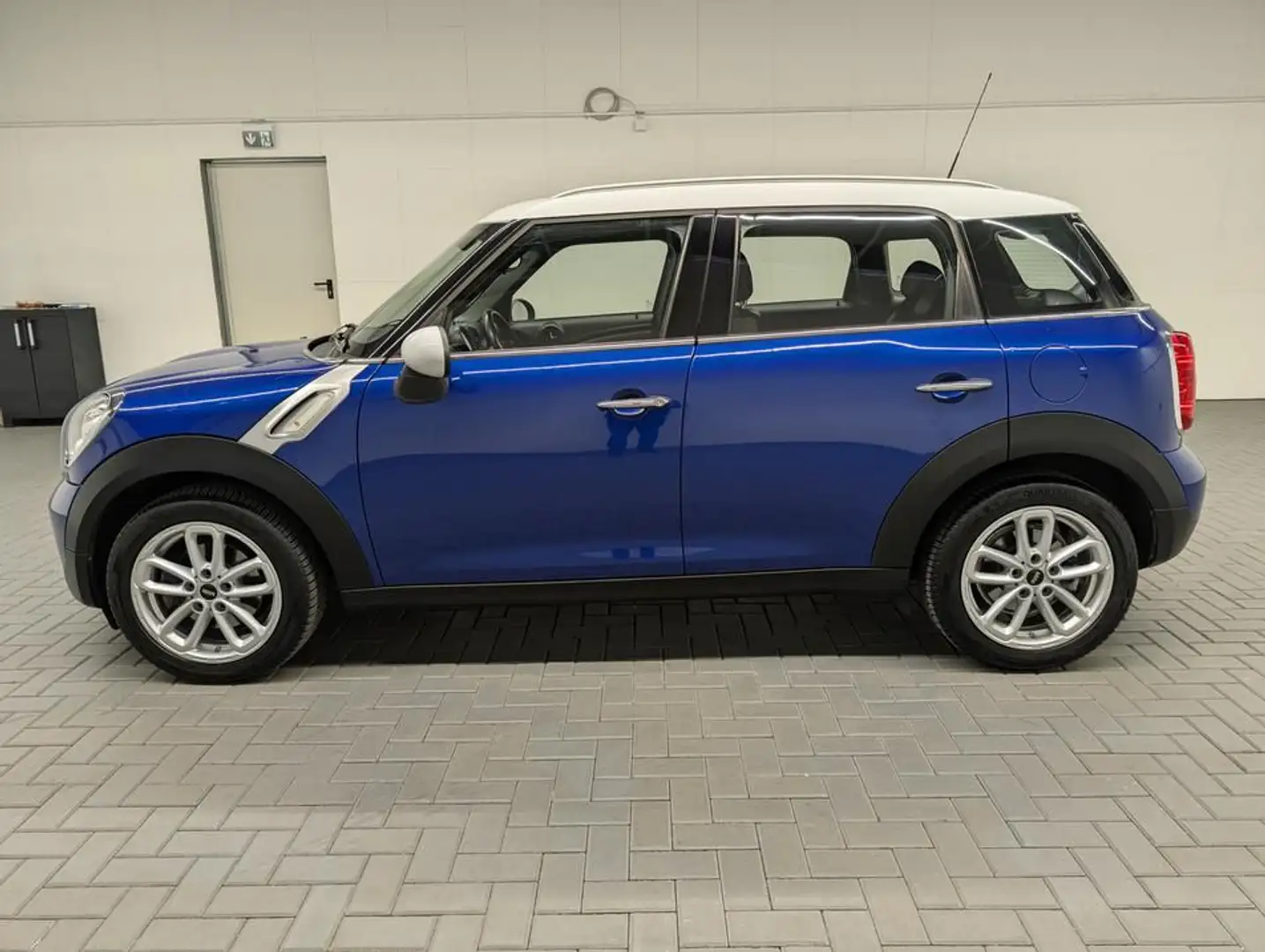 MINI Cooper Countryman Navi/SHZ/PDC/Tempomat/17 LM Blau - 2