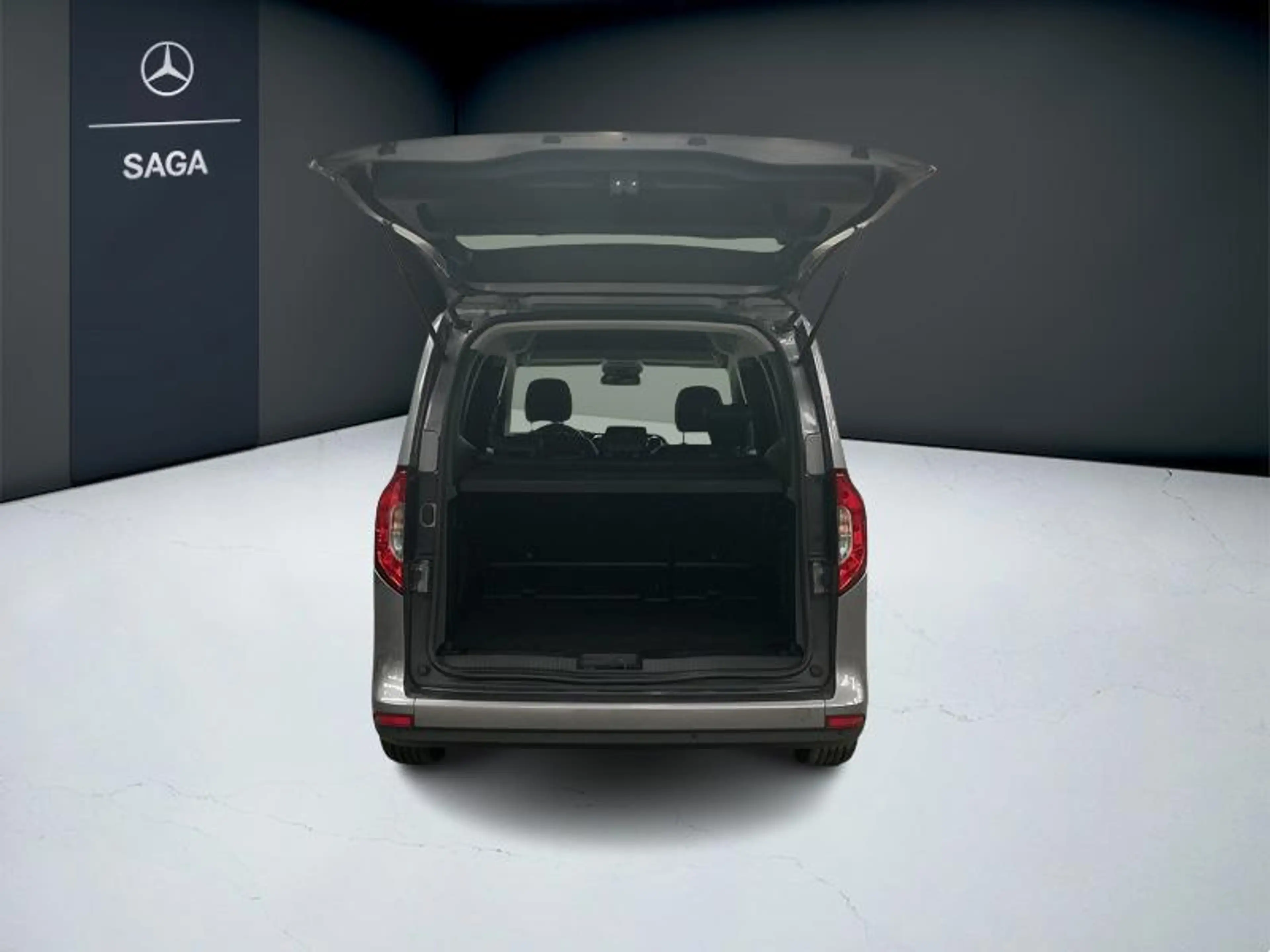 Mercedes-Benz T-Class Classe T 180 STYLE Standard — photo 10