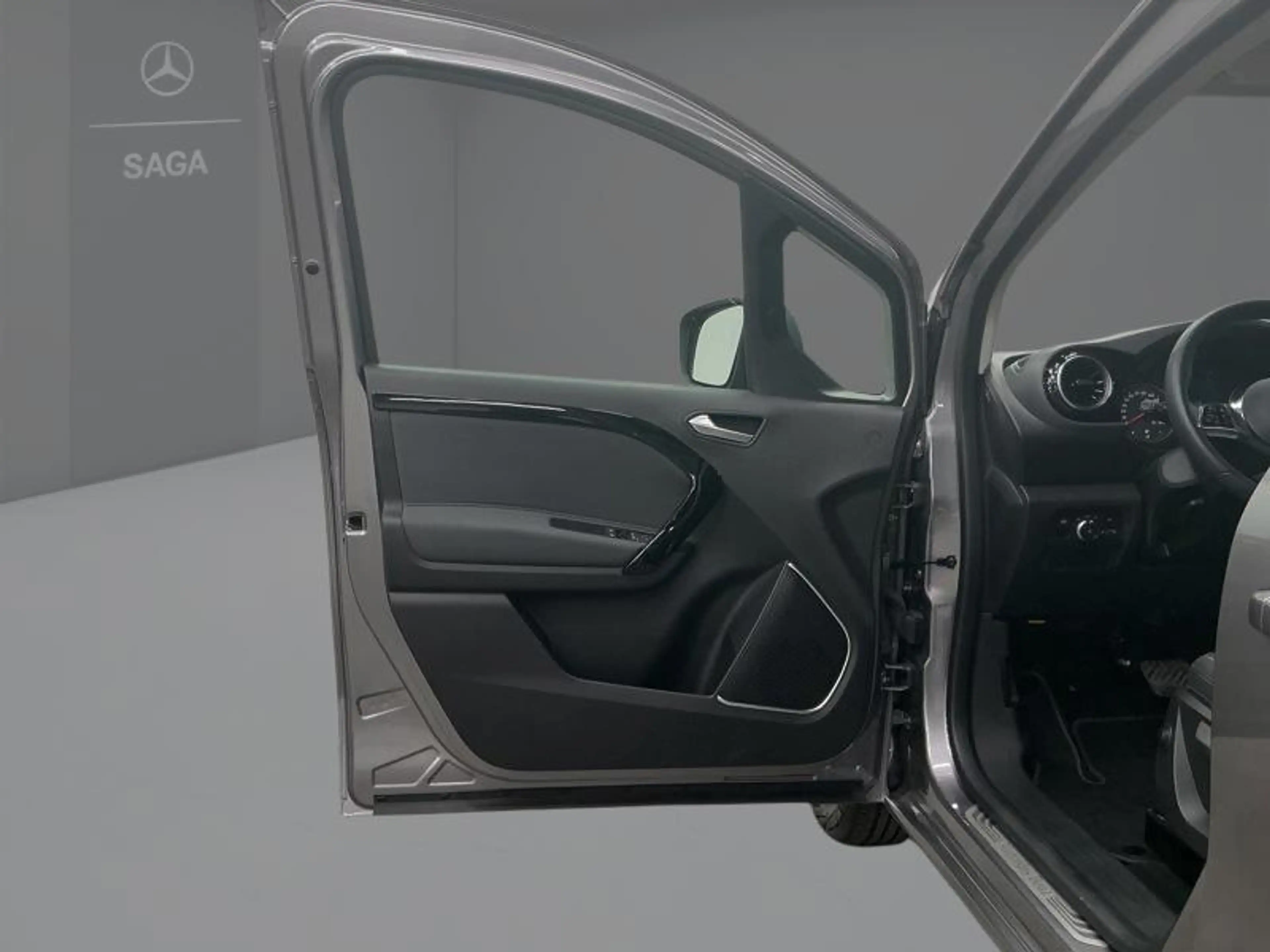 Mercedes-Benz T-Class Classe T 180 STYLE Standard — photo 15