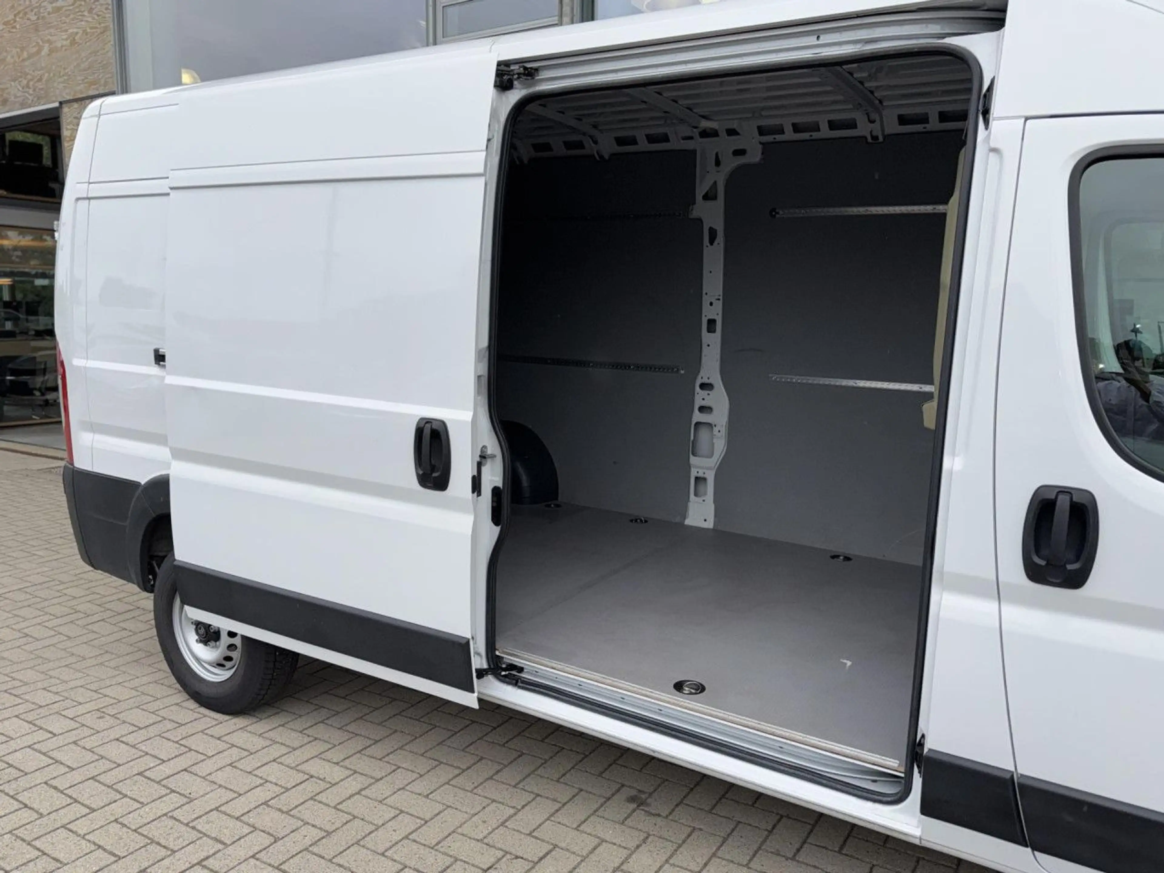 Citroen Jumper 2.2 BlueHDi 180 L3H2 Heavy, Carplay! Navi — photo 9