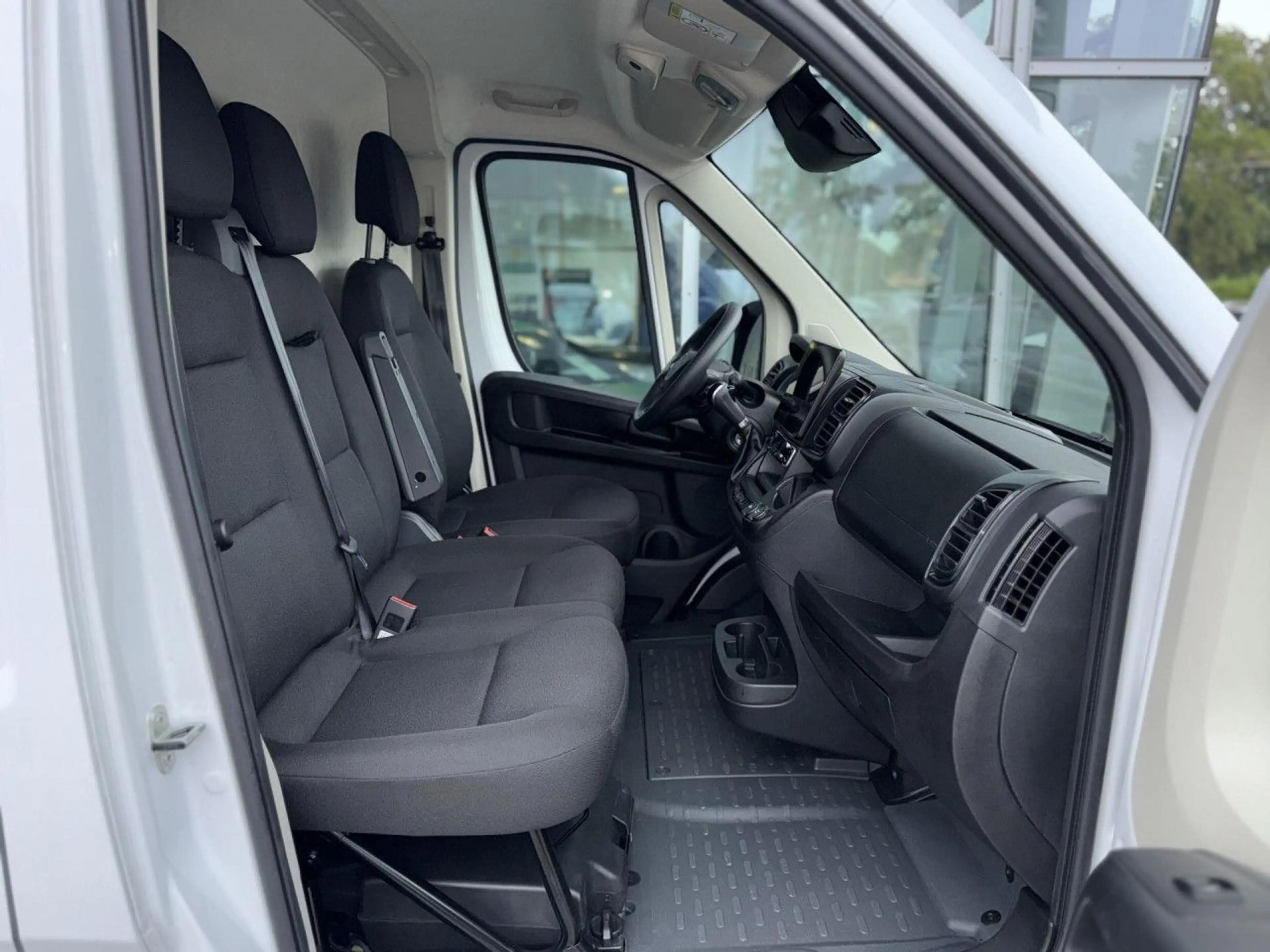 Citroen Jumper 2.2 BlueHDi 180 L3H2 Heavy, Carplay! Navi — photo 10