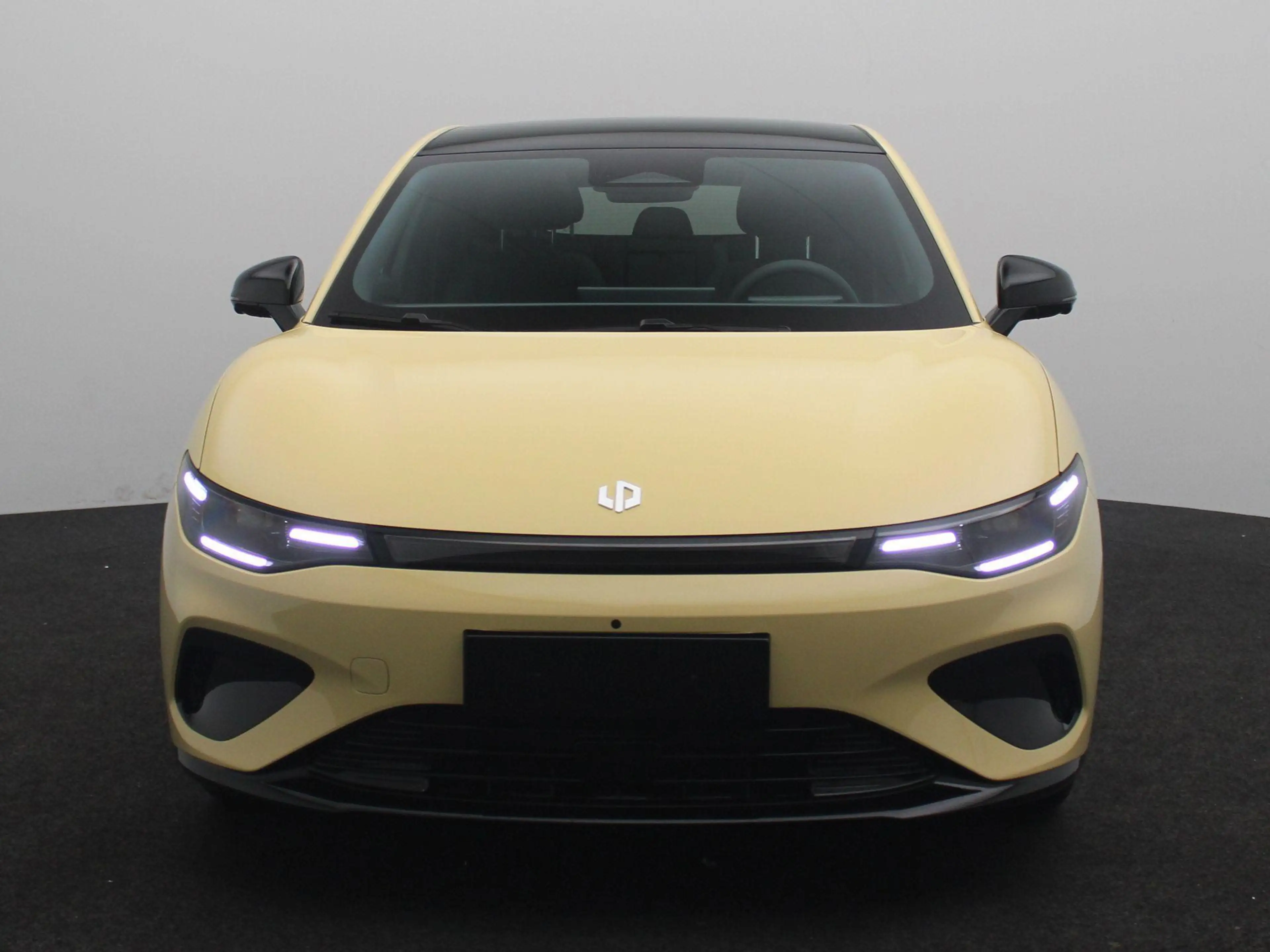Leapmotor B05 ProMax Design 67.1 kWh | NIEUW | VOORRAAD VOORDEEL — photo 3