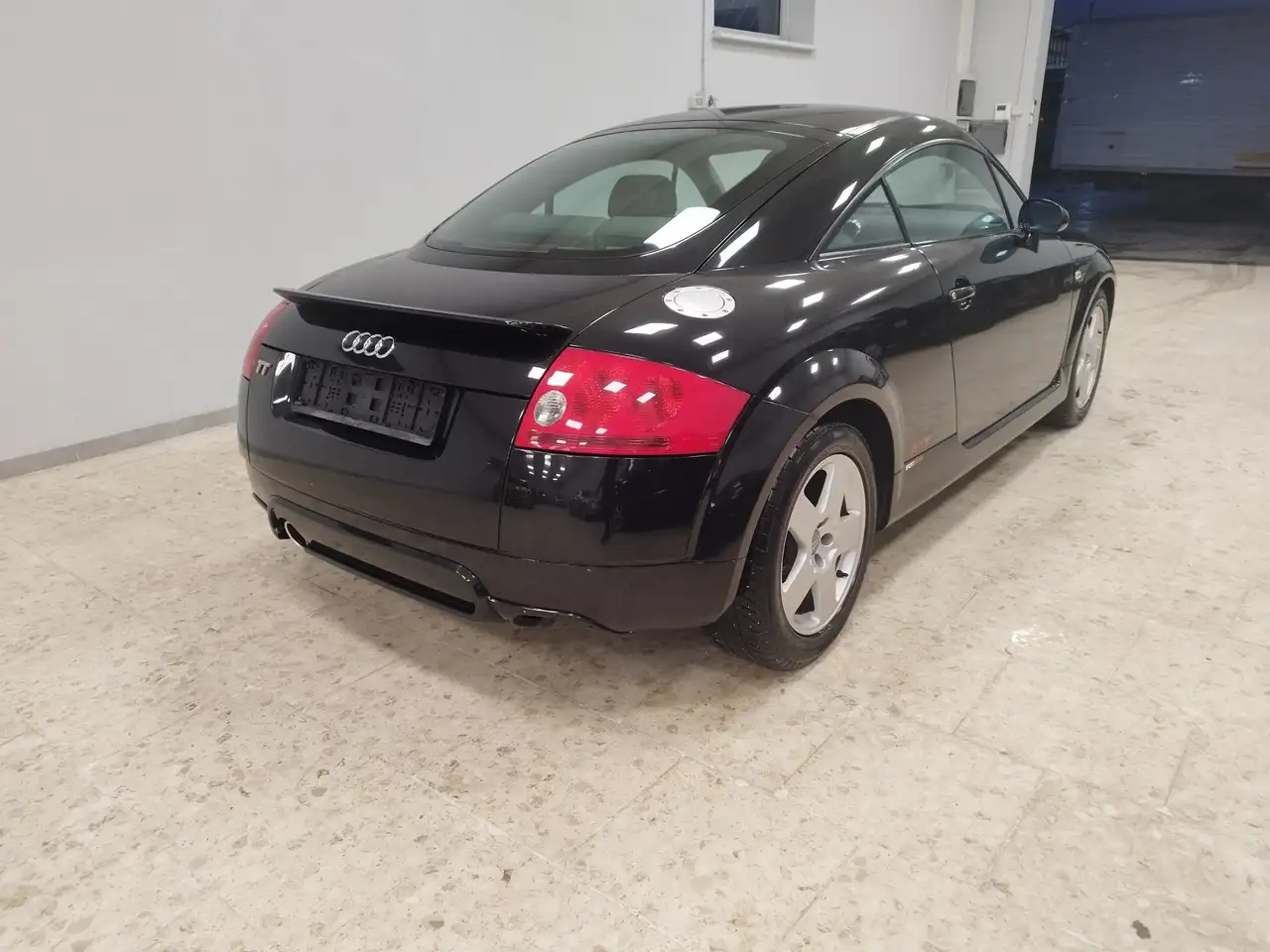 Audi TT 1.8t, foto 2