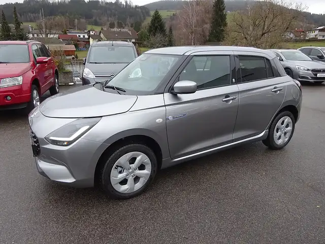 Suzuki Swift 1,2 Hybrid Allgrip Shine,"FAHRZEUG BEFINDET SIC...