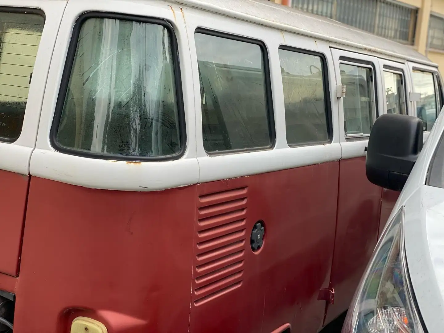 Volkswagen T2 MOTORE OK DA IMMATRICOLARE Beige - 2