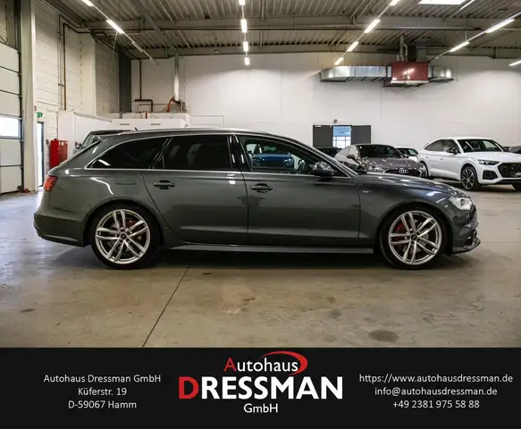 Audi A6 view 4