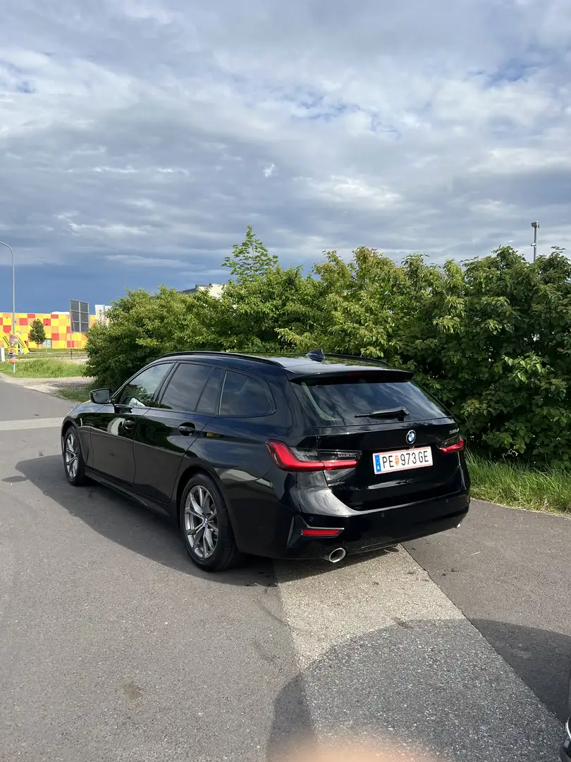 BMW 320 320d Touring Sport Line Aut. - 2