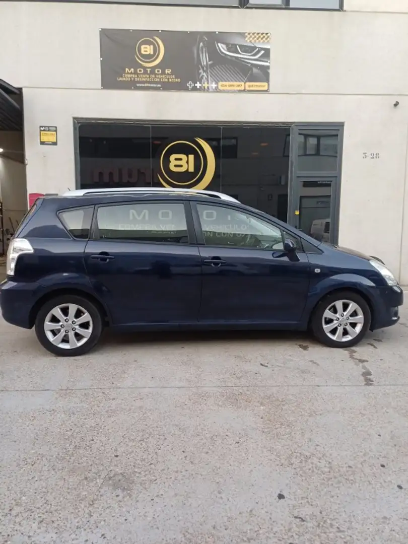 Toyota Corolla Verso 2.2D4D Sol Zwart - 2