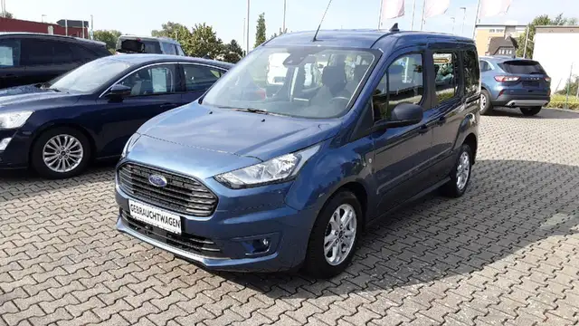 Ford Tourneo Connect Trend+AHK,Kamera,Navi,Winterpaket,Winterräder,Garantie