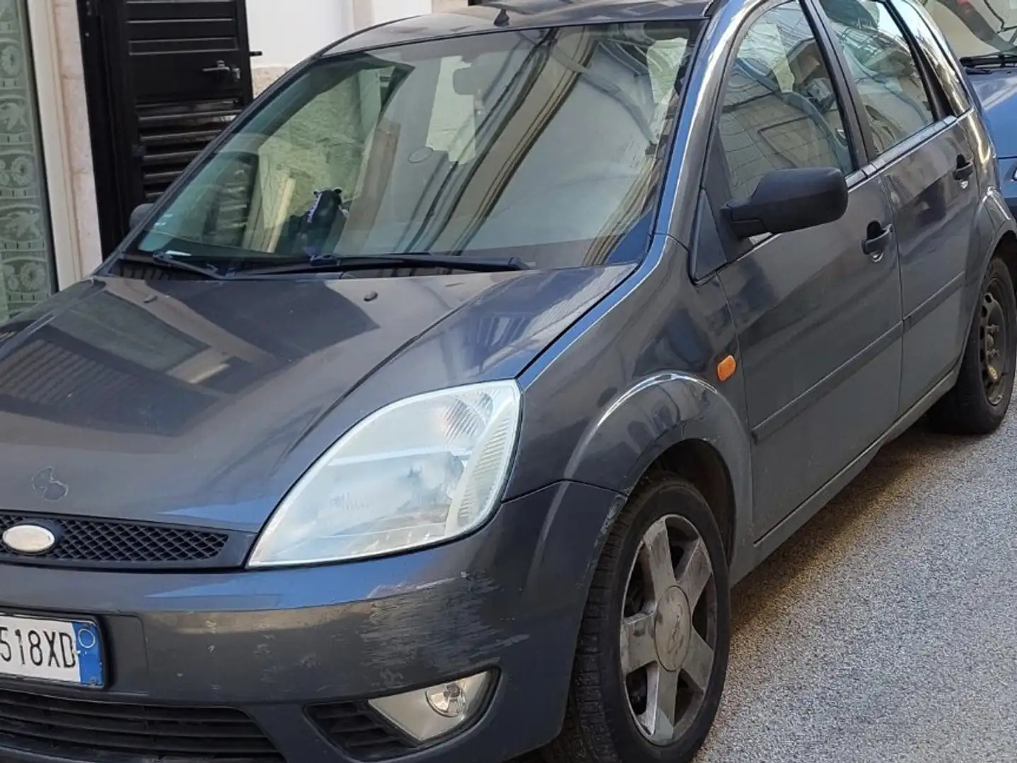 Ford Fiesta 5p 1.4 16v Ghia - 1