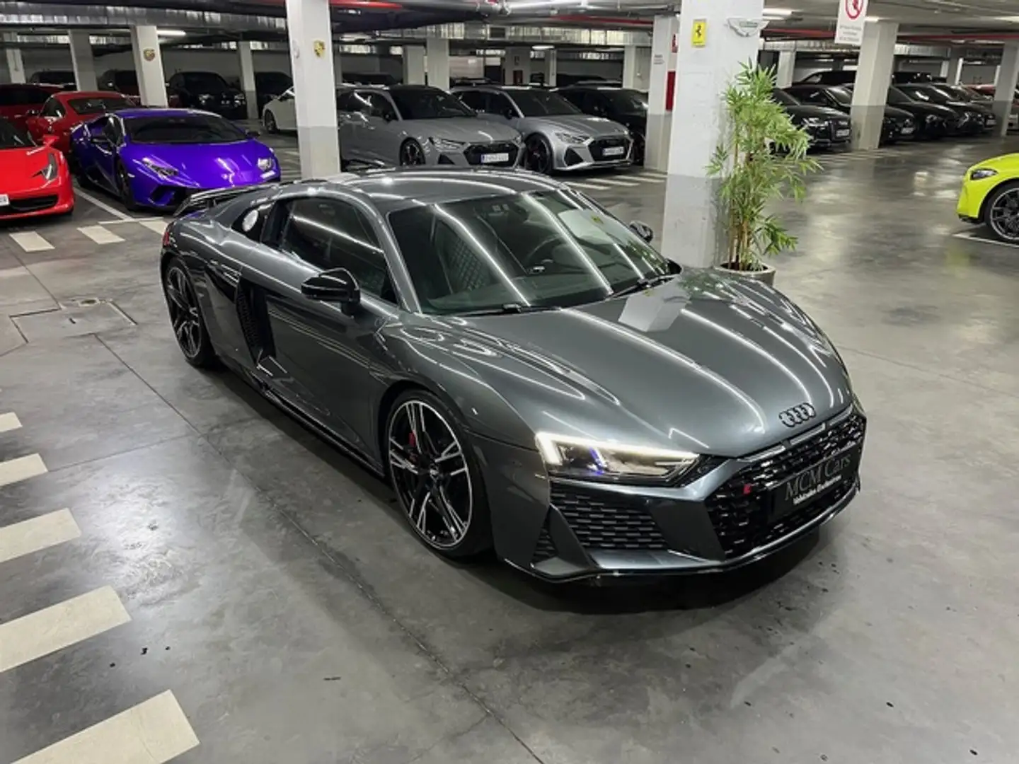 Audi R8 V10 FSI Performance quattro S tronic 456kW Grau - 2