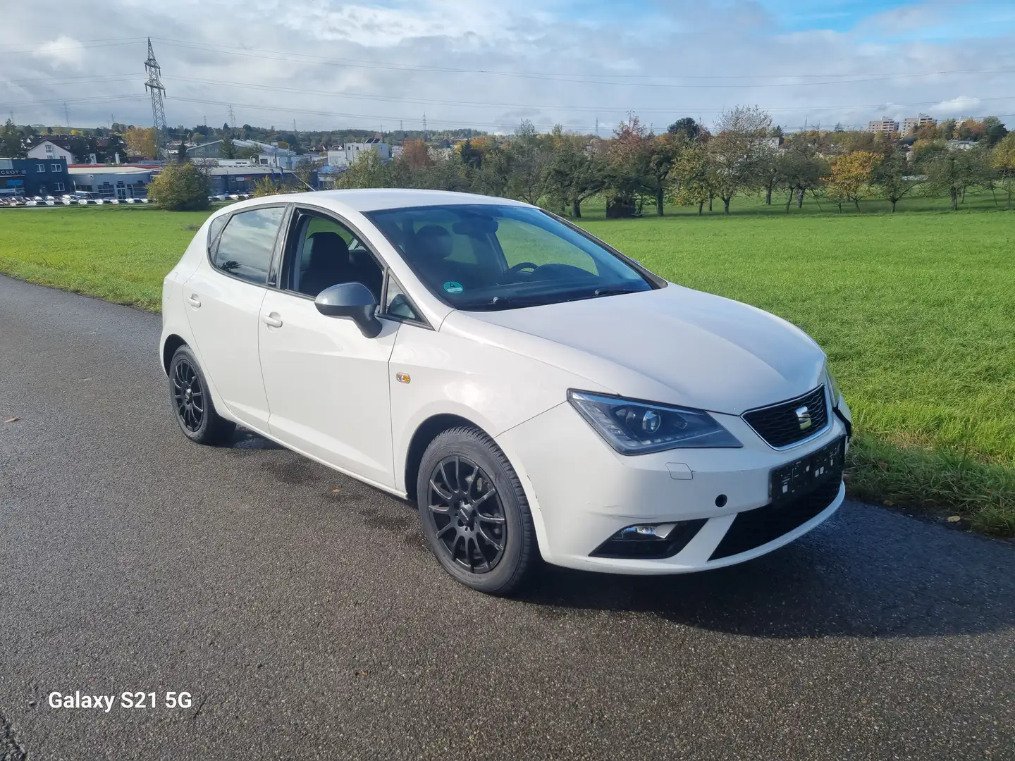 SEAT Ibiza Ibiza 1.0 MPI S Weiß - 1