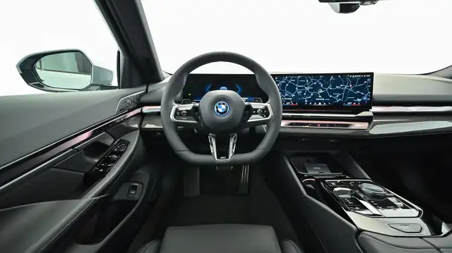 BMW 550 e xDrive Ansicht 16