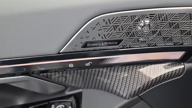 BMW 550 e xDrive Ansicht 19