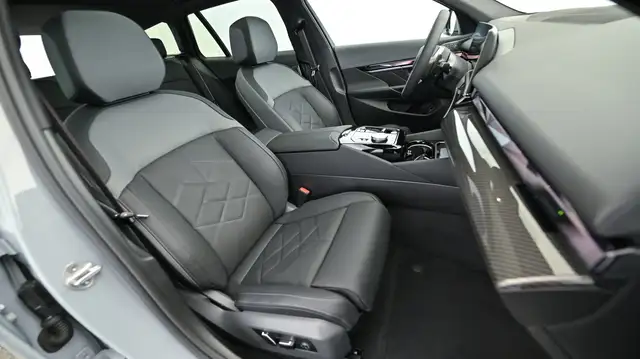 BMW 550 e xDrive Ansicht 26