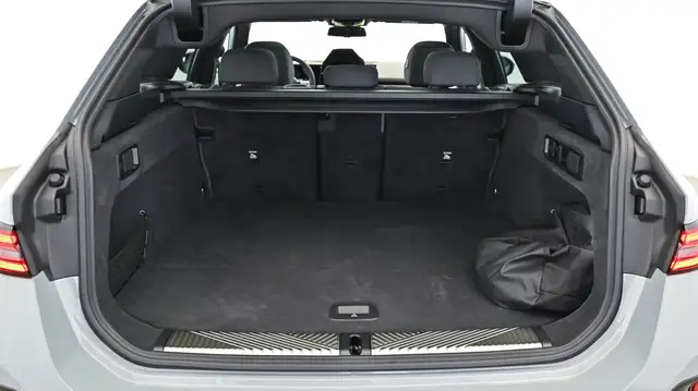 BMW 550 e xDrive Ansicht 12