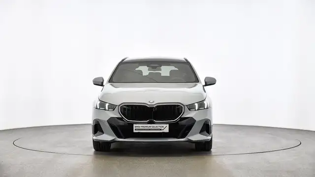 BMW 550 e xDrive Ansicht 6