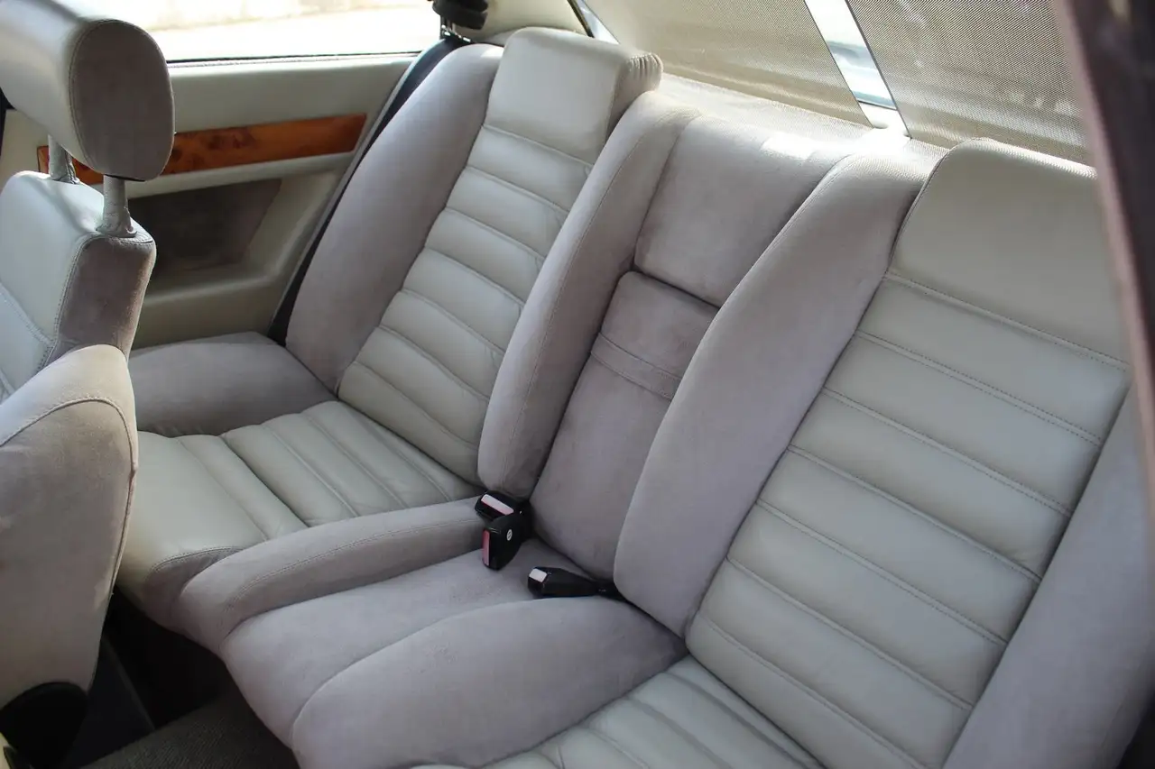 Maserati 224 TARGHE ORIGINALI - TAGLIANDATA, foto 11