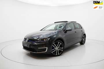 1.4 TSI PANO NAVI PDC SFEER TREKH NAP