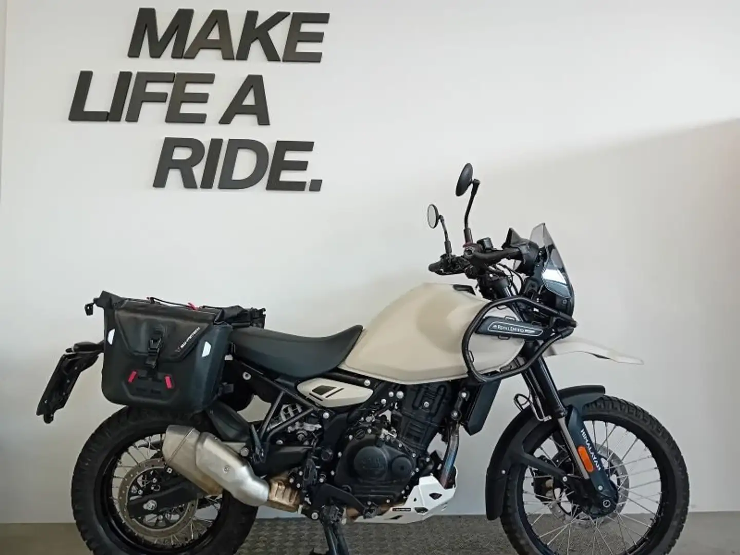 Royal Enfield Himalayan 450 Beige - 1