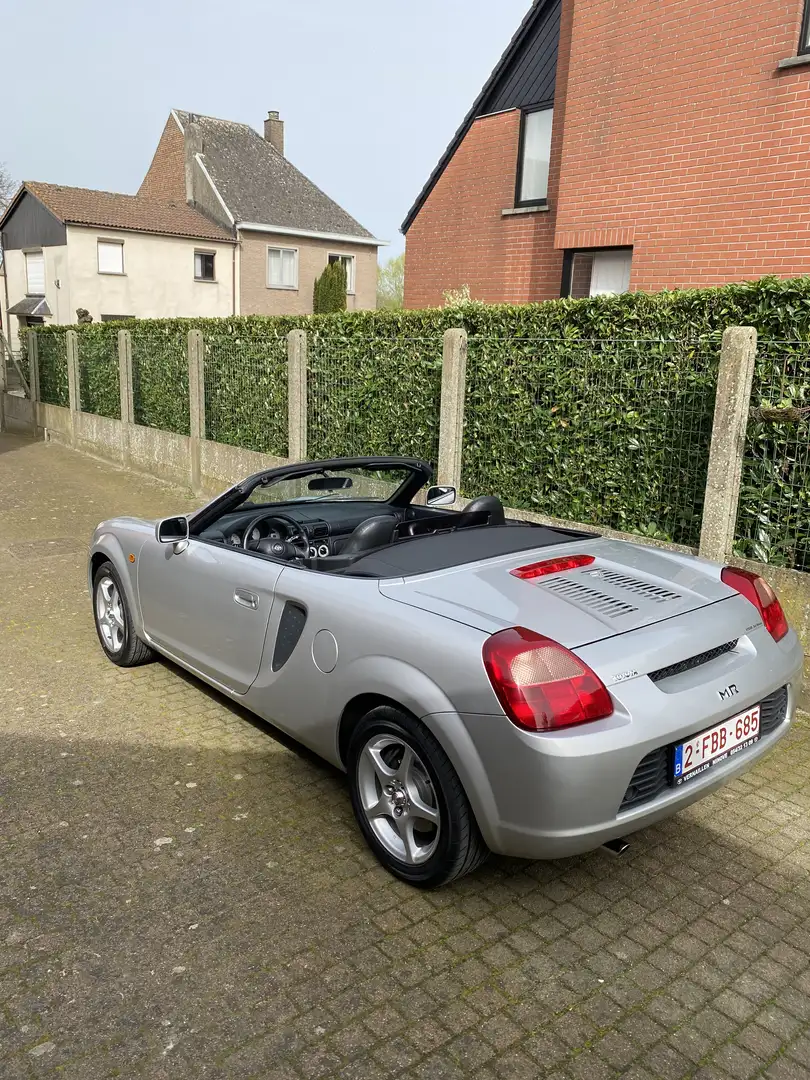 Toyota MR 2 Roadster - 2