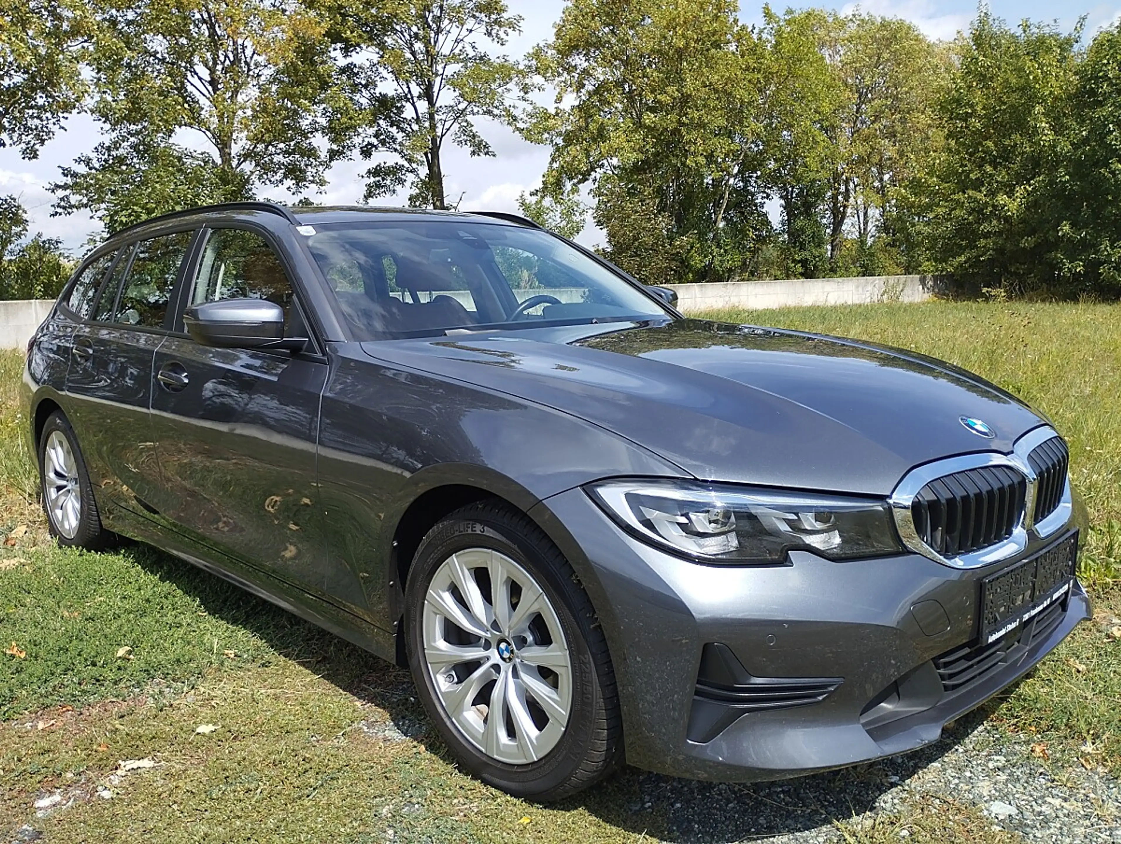 BMW 318 d Touring Aut.Leder,ACC+4xWR auf Alu — photo 8