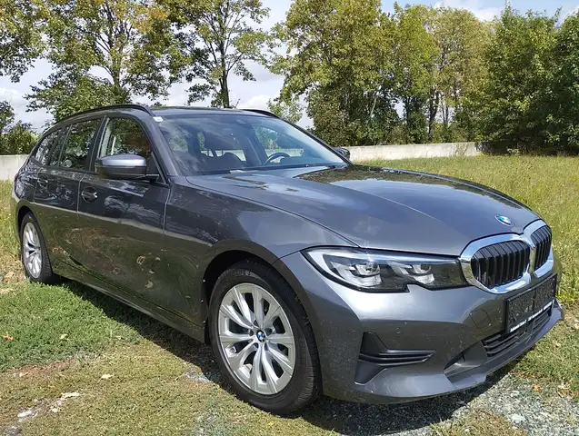 BMW 318 d Touring Aut.Leder,ACC