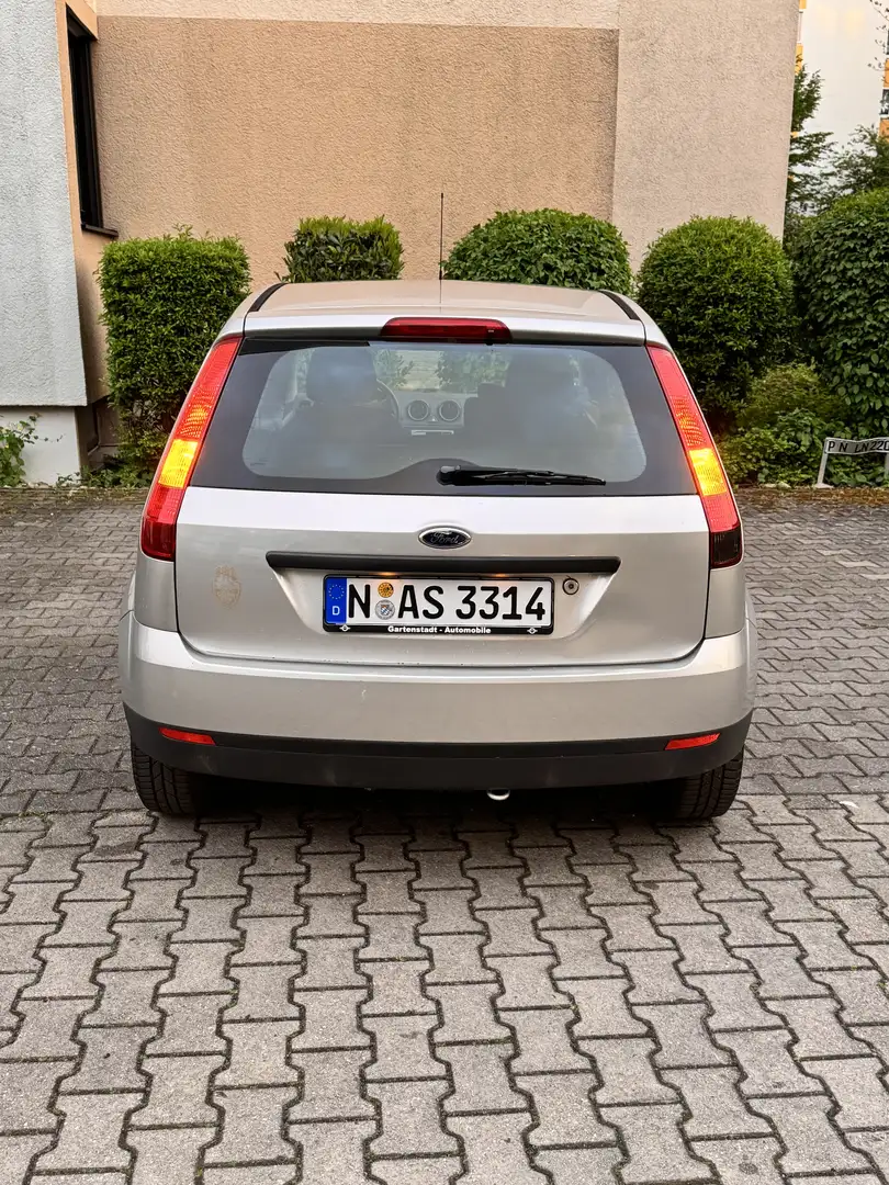 Ford Fiesta 1.3 Viva - 1