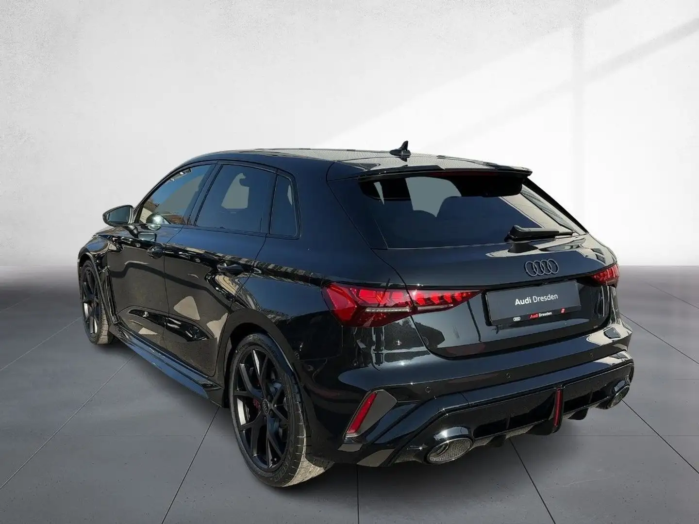 Audi RS3 294(400) kW(PS) S tr onic Fekete - 2