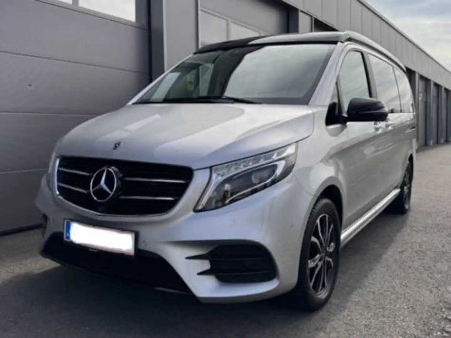 Mercedes-Benz Marco Polo Marco Polo Horizon 250 d lang 4MATIC Aut. srebrna - 1