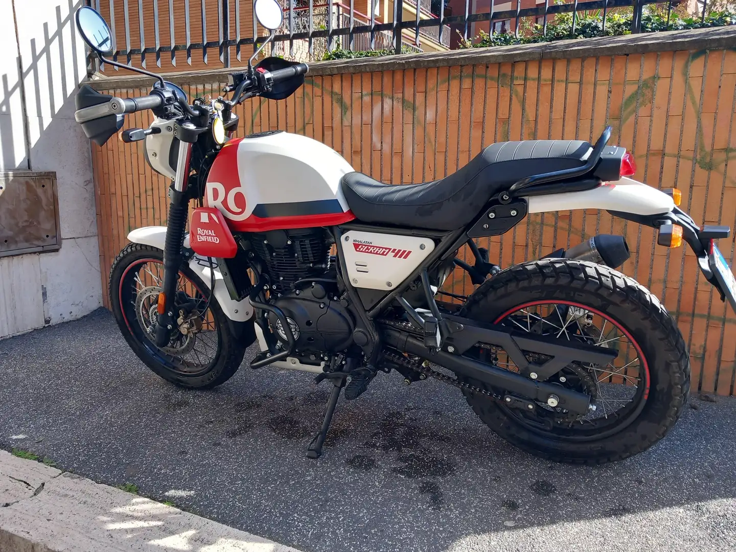 Royal Enfield Scram 411 Rouge - 1