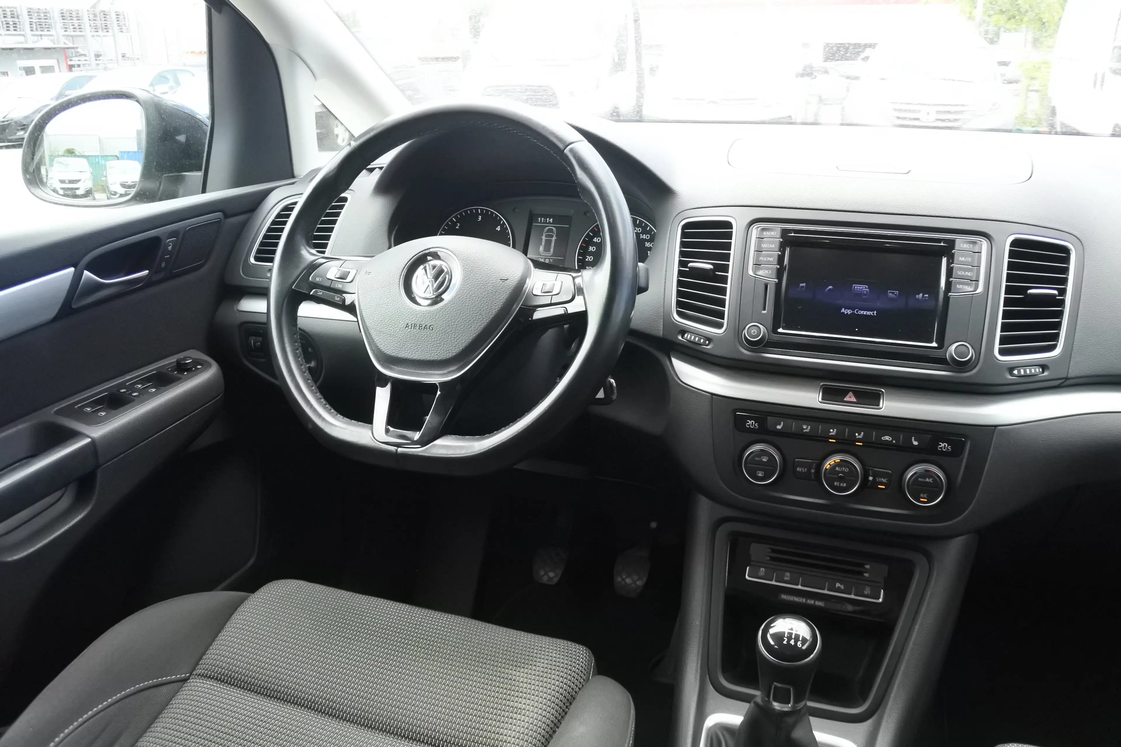 Volkswagen Sharan Sharan BMT SCR 2,0 TDI 4Motion Business/7SITZE/ — photo 13