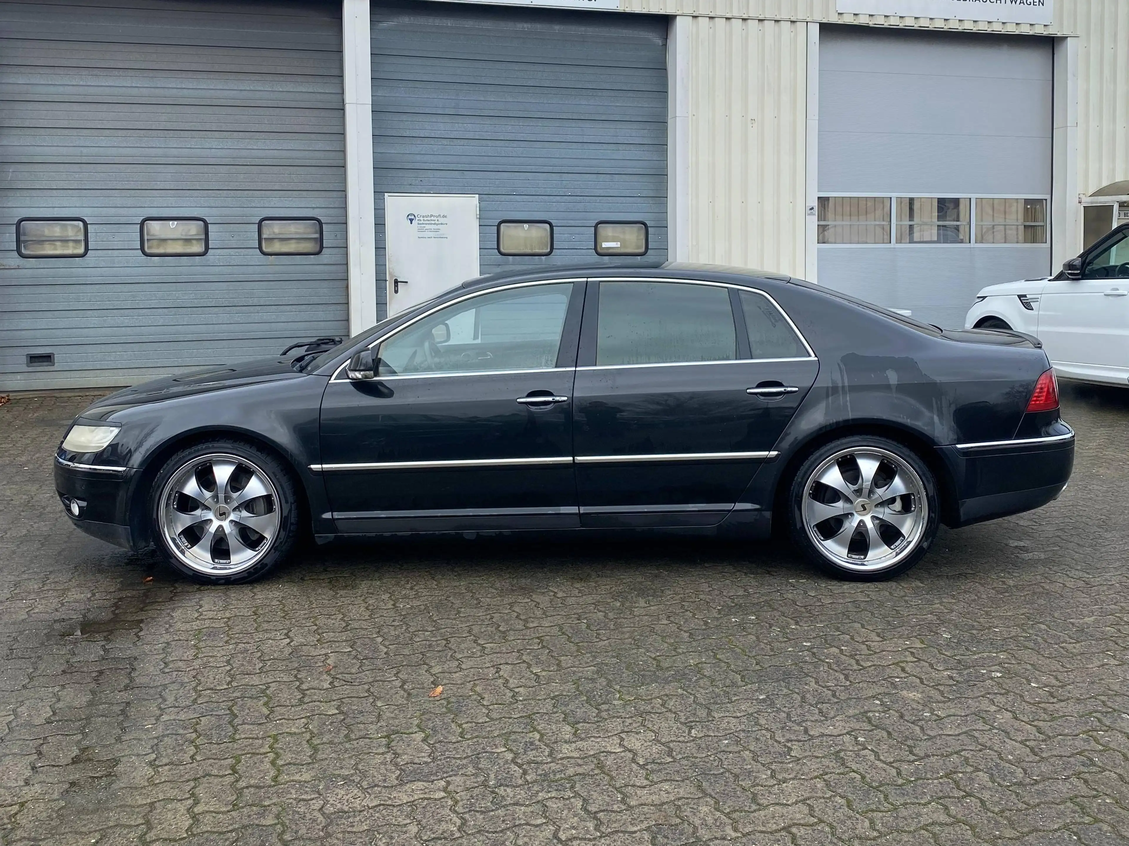 Volkswagen Phaeton Phaeton 4.2 V8 4MOTION Automatik (5 Sitzer) — photo 8