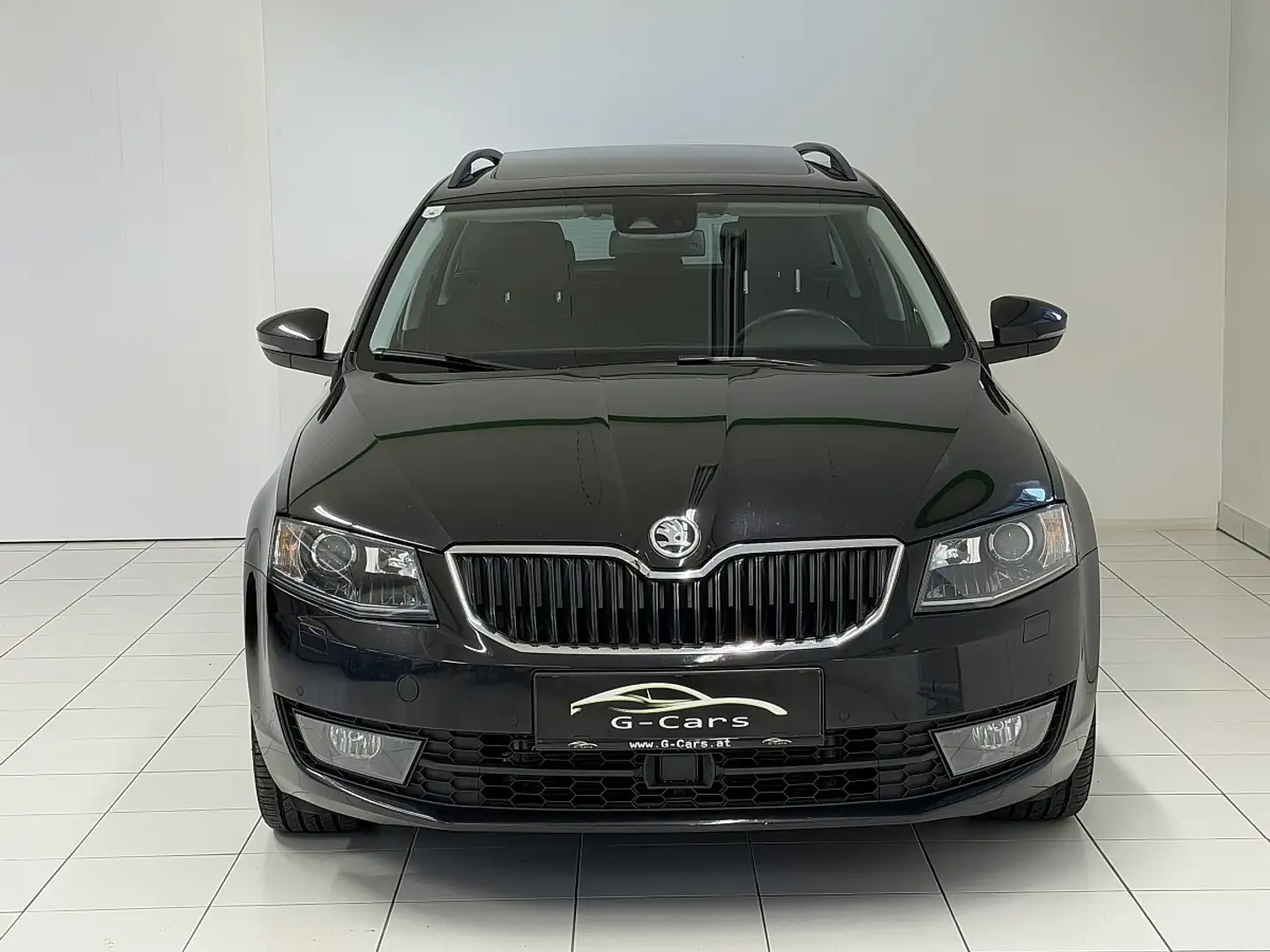 Skoda Octavia Combi 2,0 TDI Ambition DSG*JOY*PANO*CANTON*KEYL... Schwarz - 2