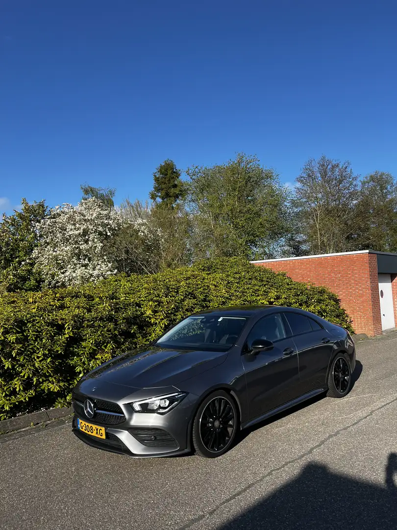 Mercedes-Benz CLA 180 Prem. Plus 136pk 7G-DCT 2020 grijs Grijs - 1