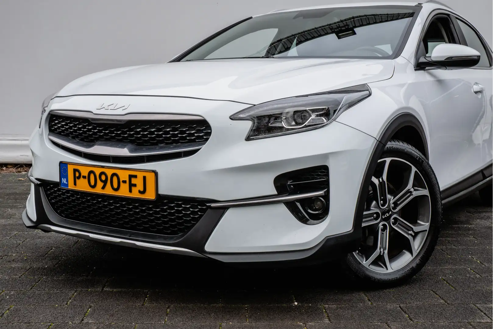 Kia XCeed 1.0 T-GDi 120pk DynamicLine Trekhaak/ Navigatie/ C Wit - 2