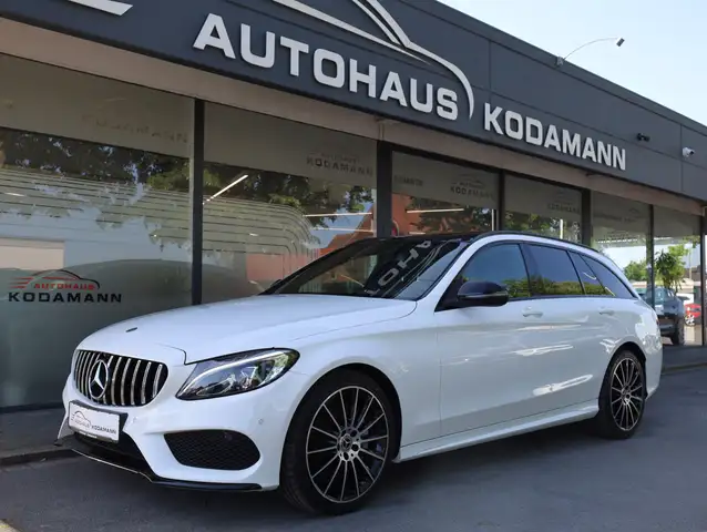 Mercedes-Benz C-Class view 6