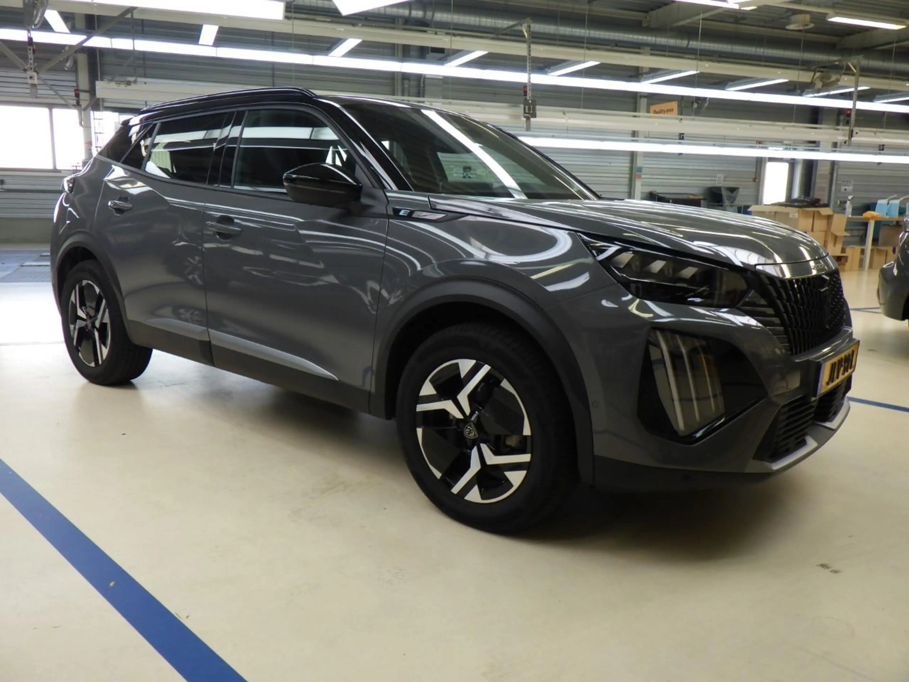 Peugeot e-2008 GT | Active Safety Brake met camera en radar (auto — photo 3