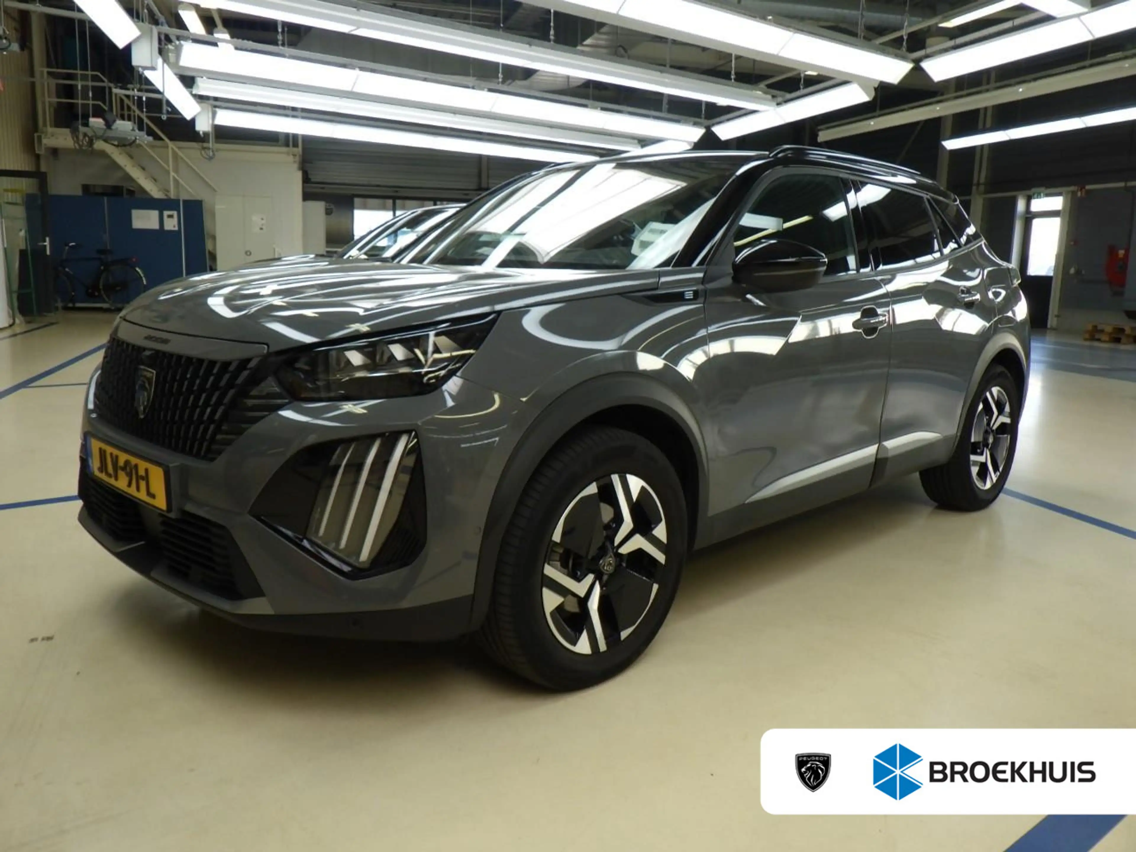Peugeot e-2008 GT | Active Safety Brake met camera en radar (auto