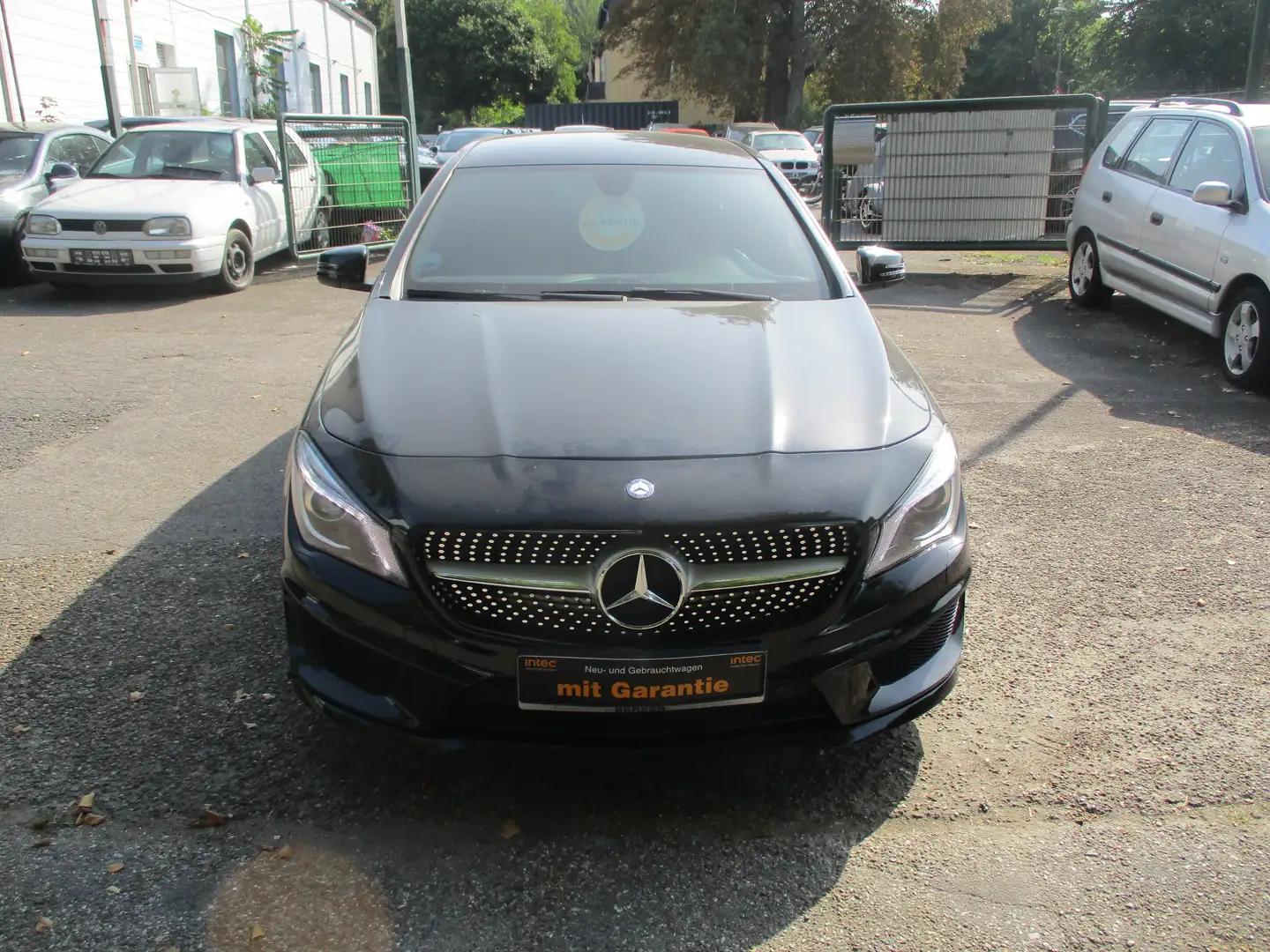 Mercedes-Benz CLA 200 CLA 200 (117.943) Schwarz - 2