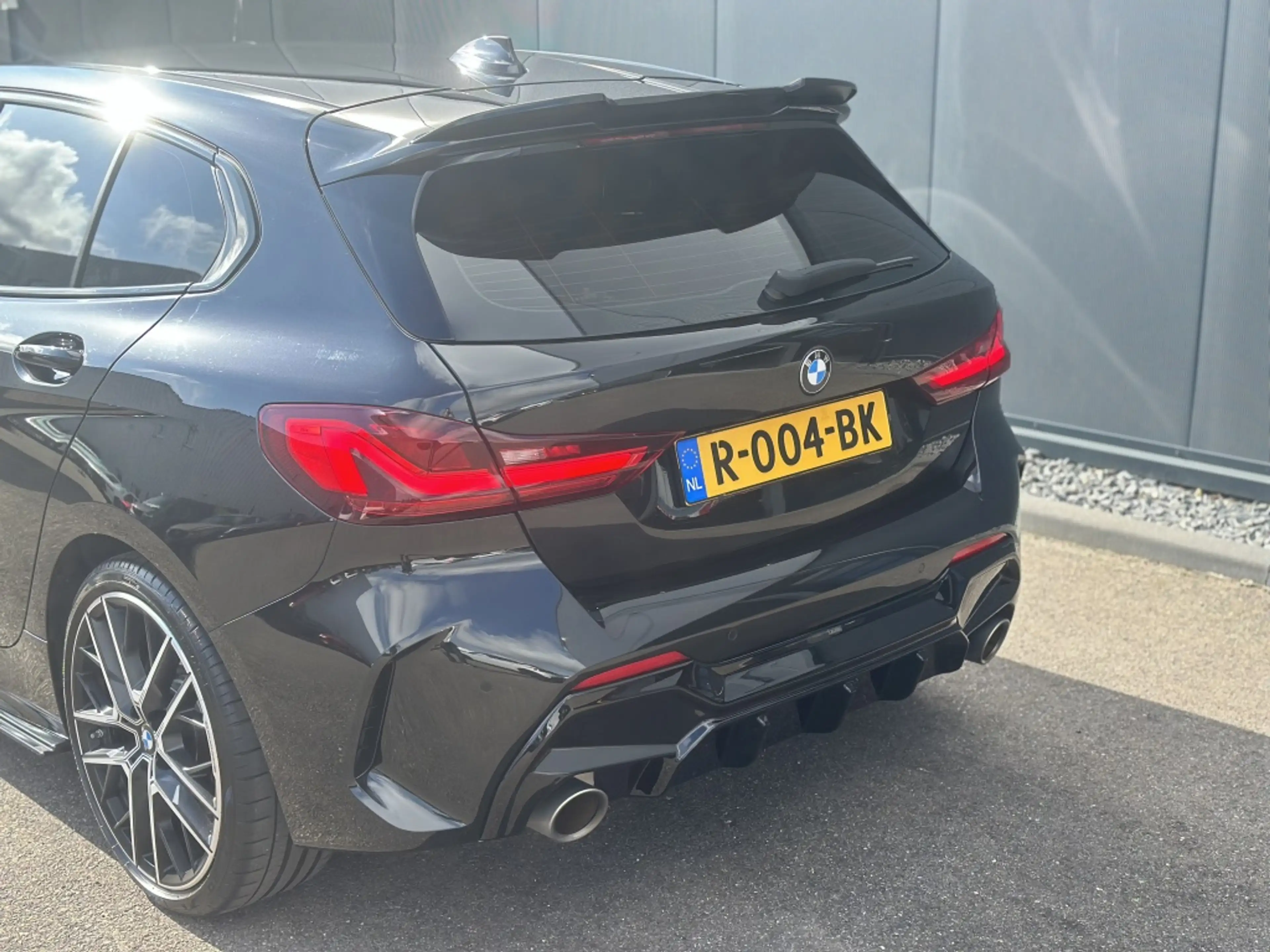 BMW 135 1-serie M135i xDrive High Executive — photo 14