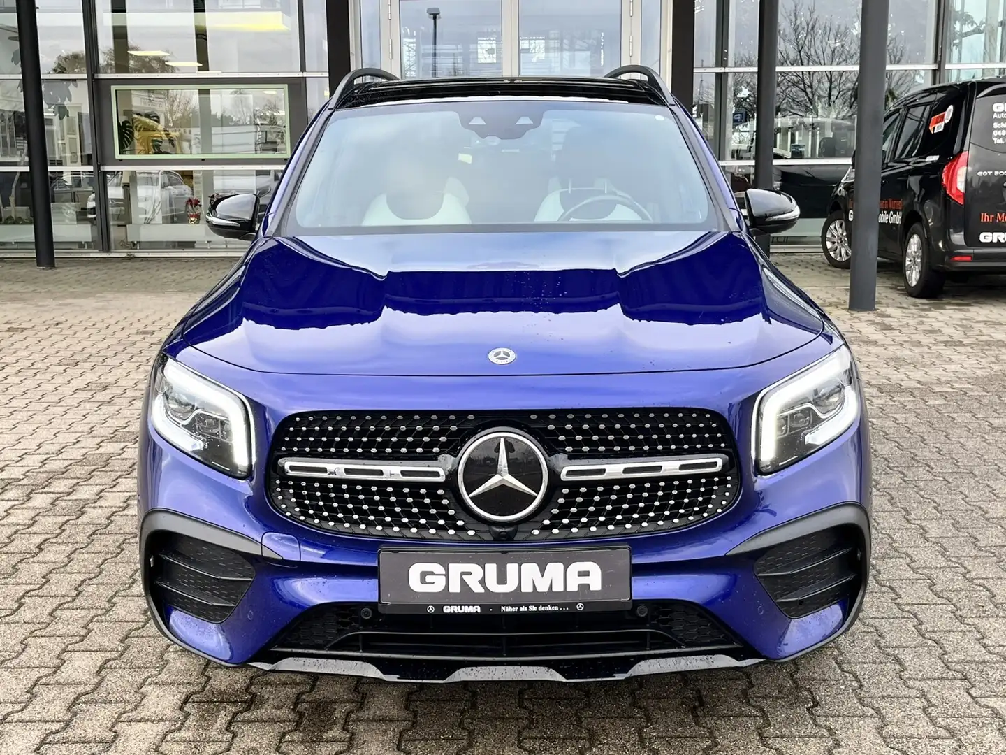 Mercedes-Benz GLB 200 GLB 200 d +AMG+Night+AHK+Burm+Multib+Pano+Distr+ Blau - 2