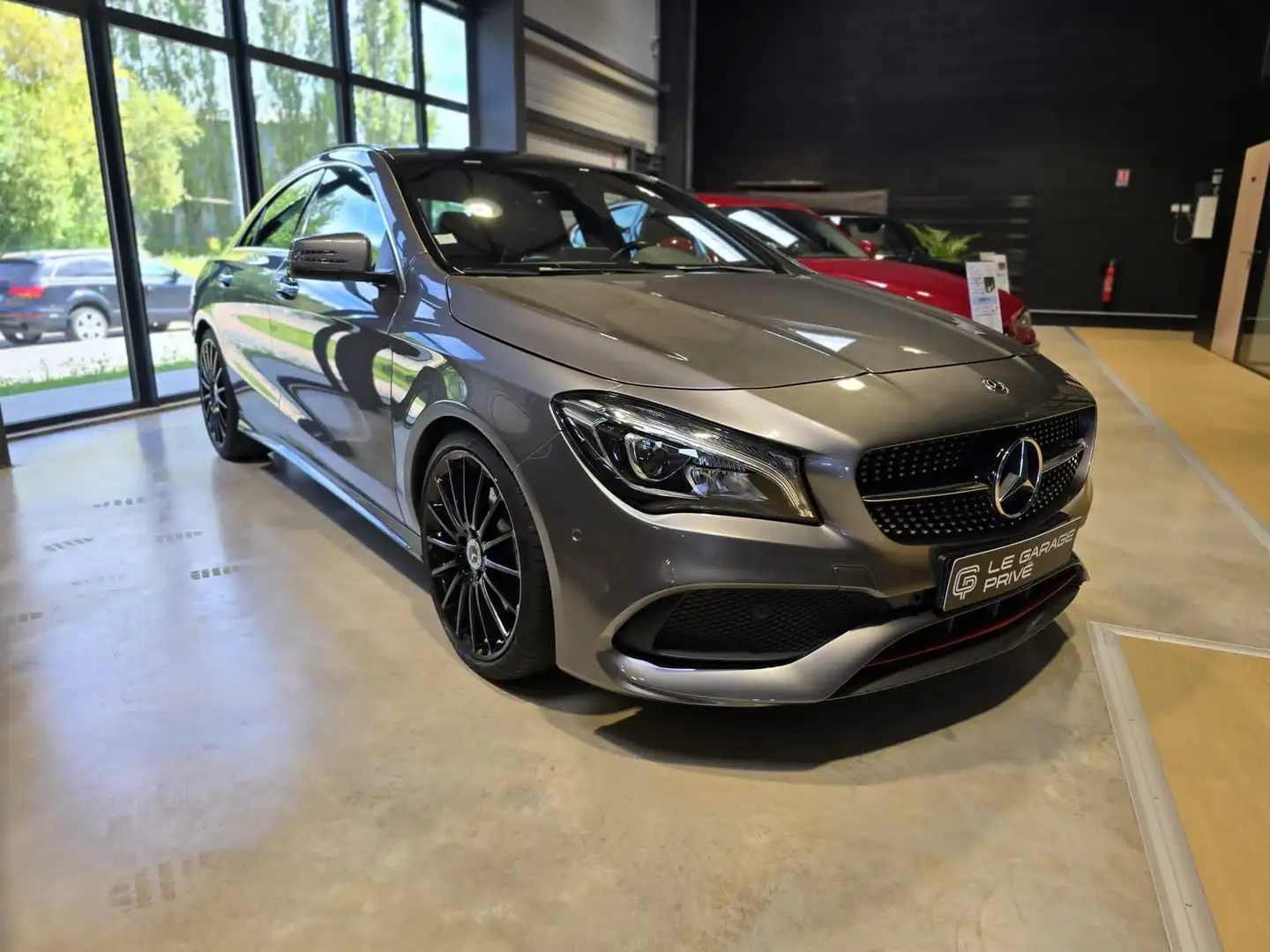 Mercedes-Benz CLA 250 CLA+250+7-G+DCT+4Matic+Version+Sport Szürke - 1