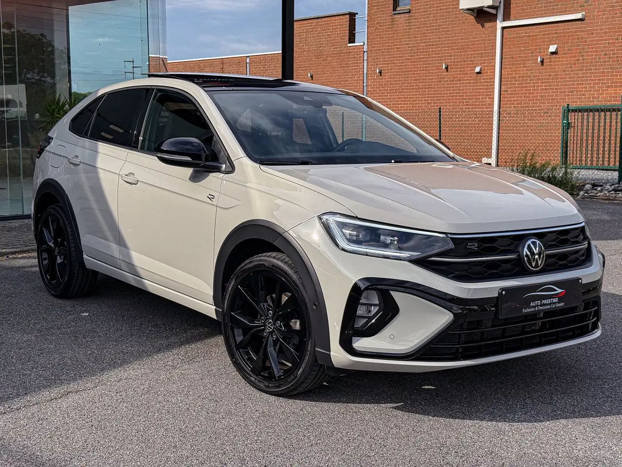 Volkswagen Taigo 1.5 TSI 3x R-Line DSG Nardo Black Edition IQ.Light Pano ACC Blindspot Camera CarPlay, миниатюра 5