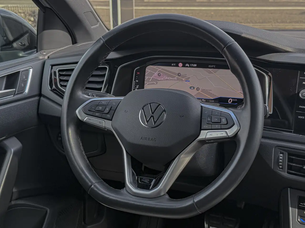 Volkswagen Taigo 1.5 TSI 3x R-Line DSG Nardo Black Edition IQ.Light Pano ACC Blindspot Camera CarPlay, миниатюра 15