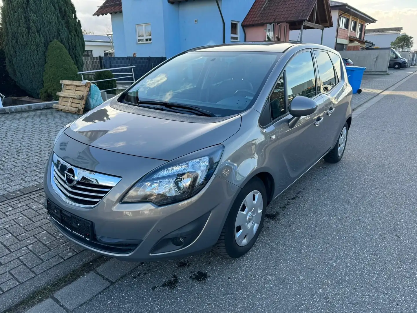 Opel Meriva Innovation Bronze - 2