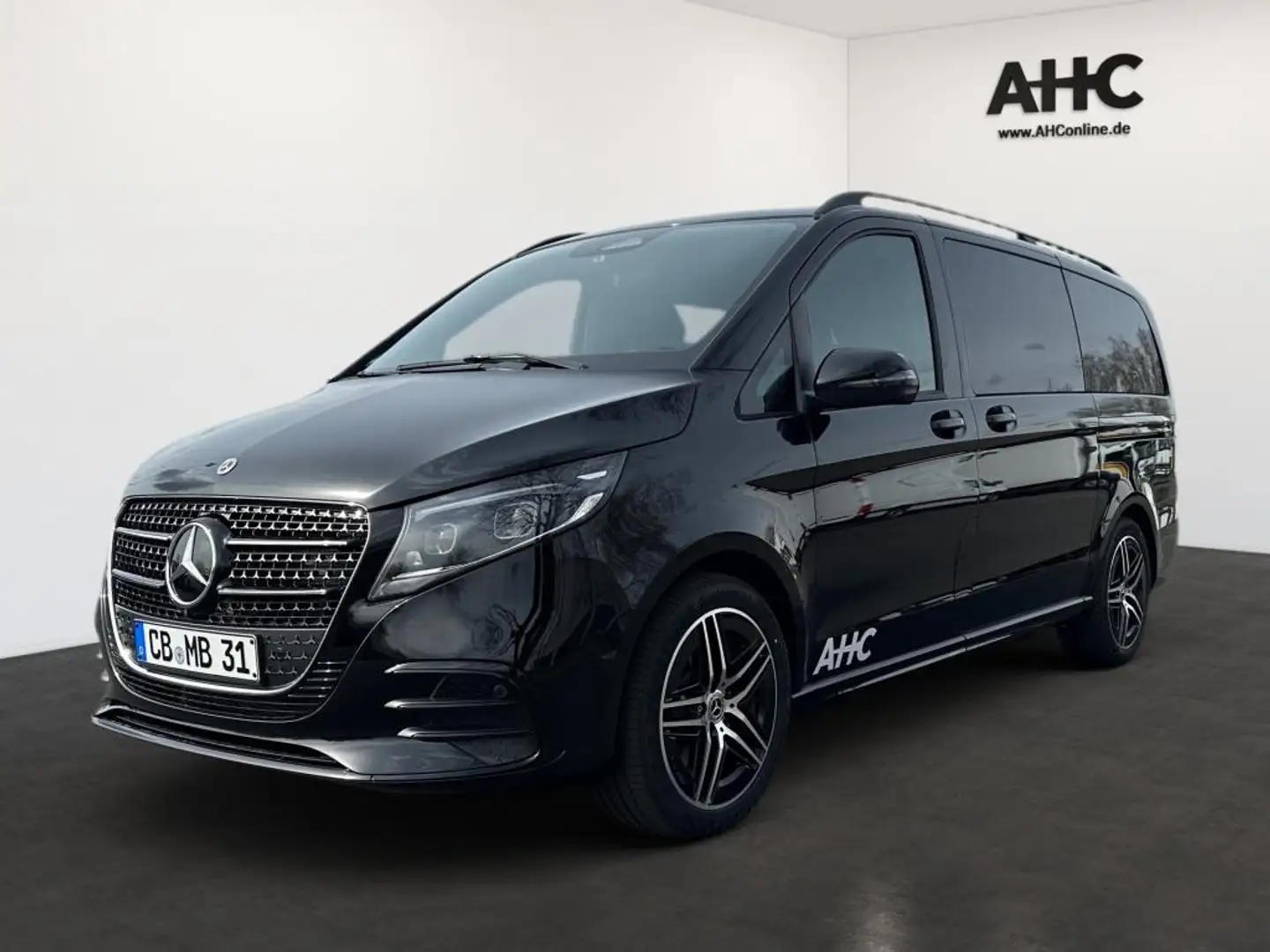 Mercedes-Benz V 300 d 4MATIC STYLE Lang AIRMATIC 4MATIC PANO Noir - 1