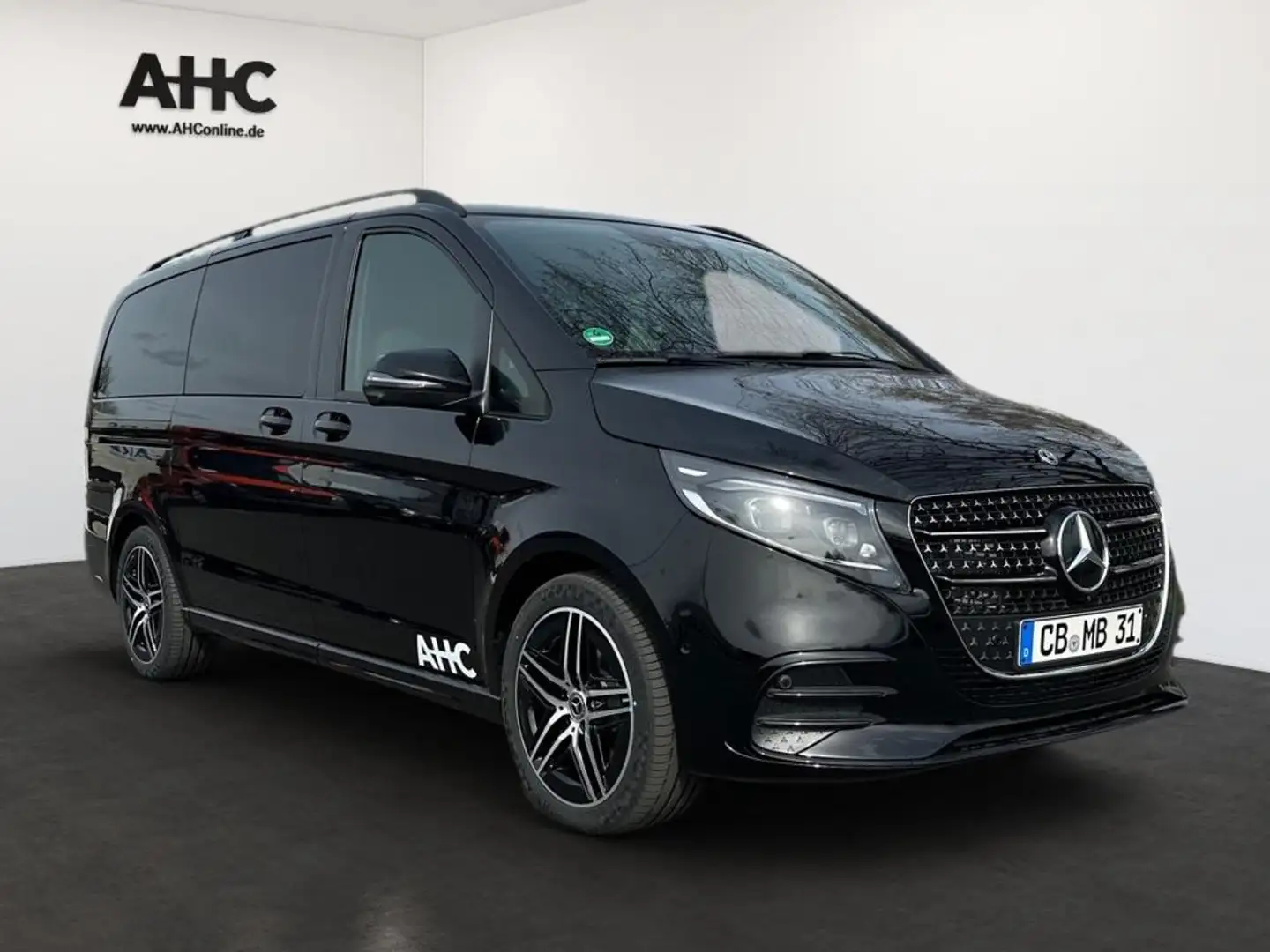 Mercedes-Benz V 300 d 4MATIC STYLE Lang AIRMATIC 4MATIC PANO Noir - 2